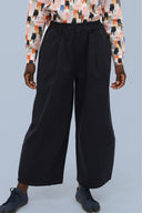 PANTALON PINZAS MARINO MÃE OTOÑO 2026