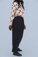 PANTALON PINZAS MARINO MÃE OTOÑO 2026