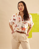 peSeta-camisa-ilheus-latigo-claro, estampado café sobre blanco, Moda original, calidad y confort.
corte suelto, sencillo y elegante a la vez. moda española, moda femenina