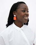 Viva pendientes geométrico chica naranja