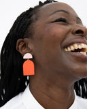 Viva pendientes geométrico chica naranja