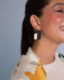 Viva pendientes geométrico uve blanco y negro